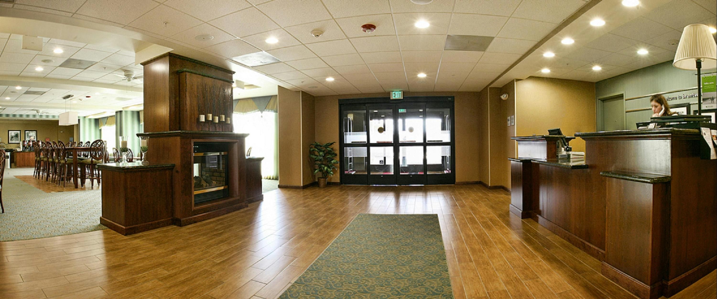Front desk Photo