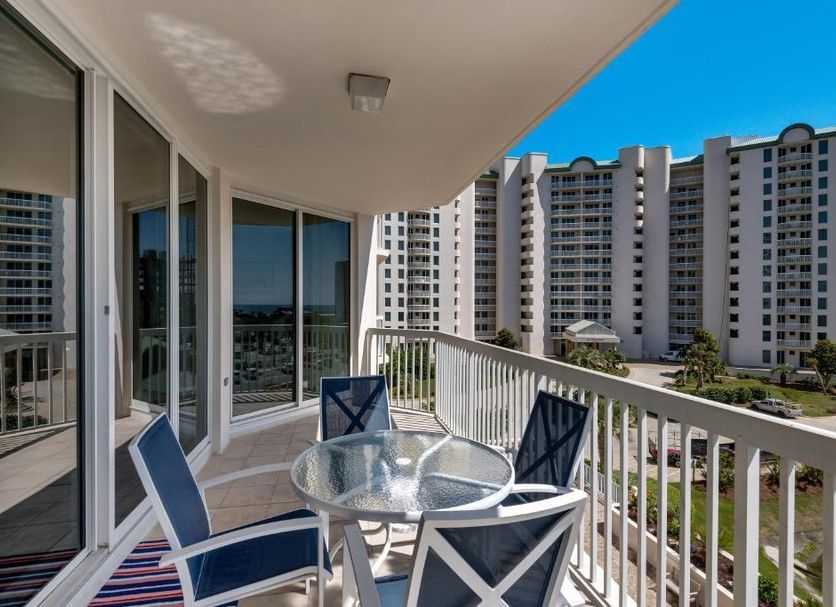 Balcony Photo