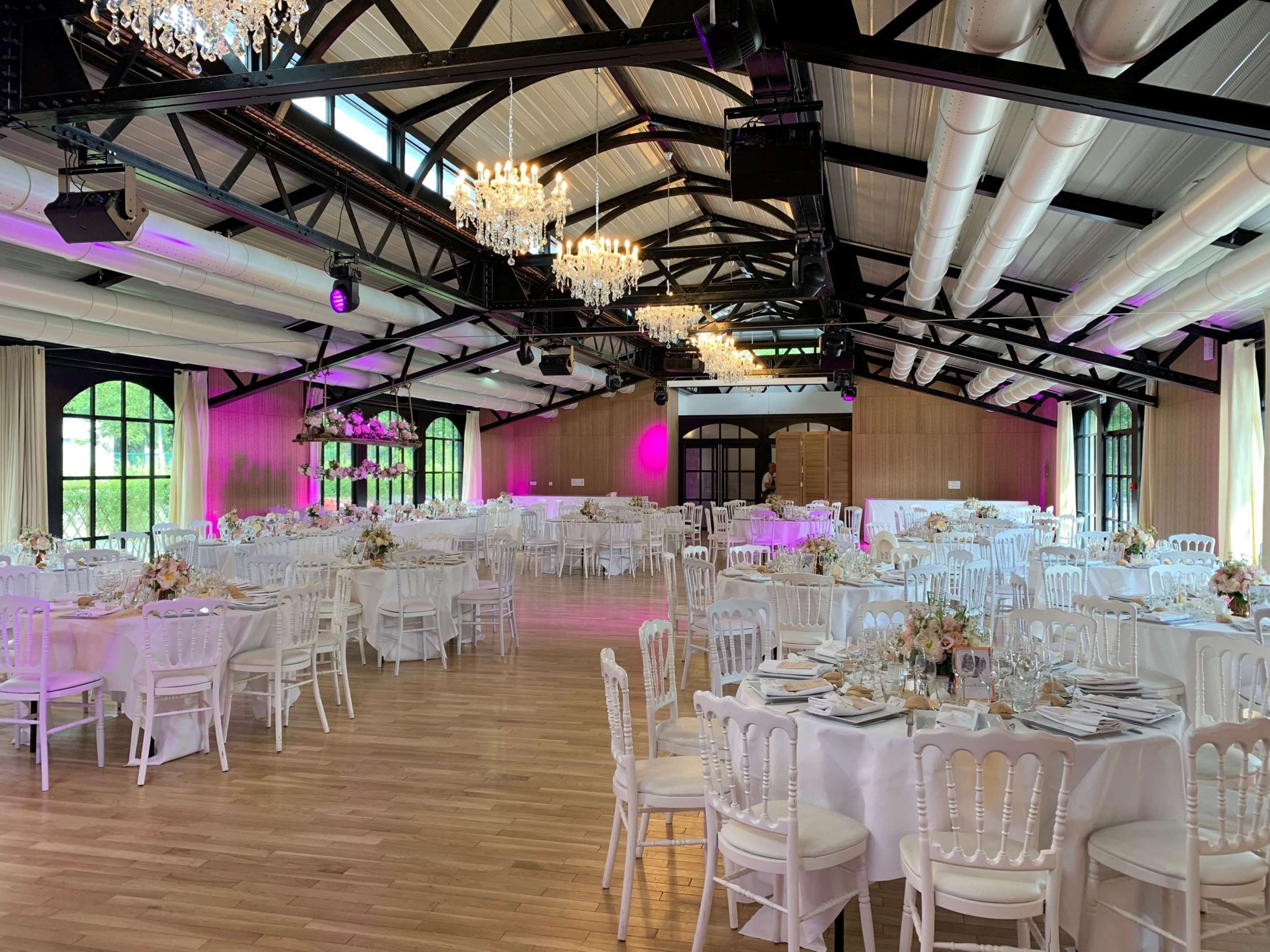 Banquet hall