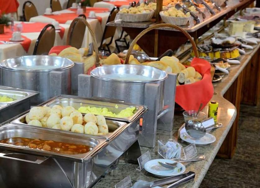Buffet Photo