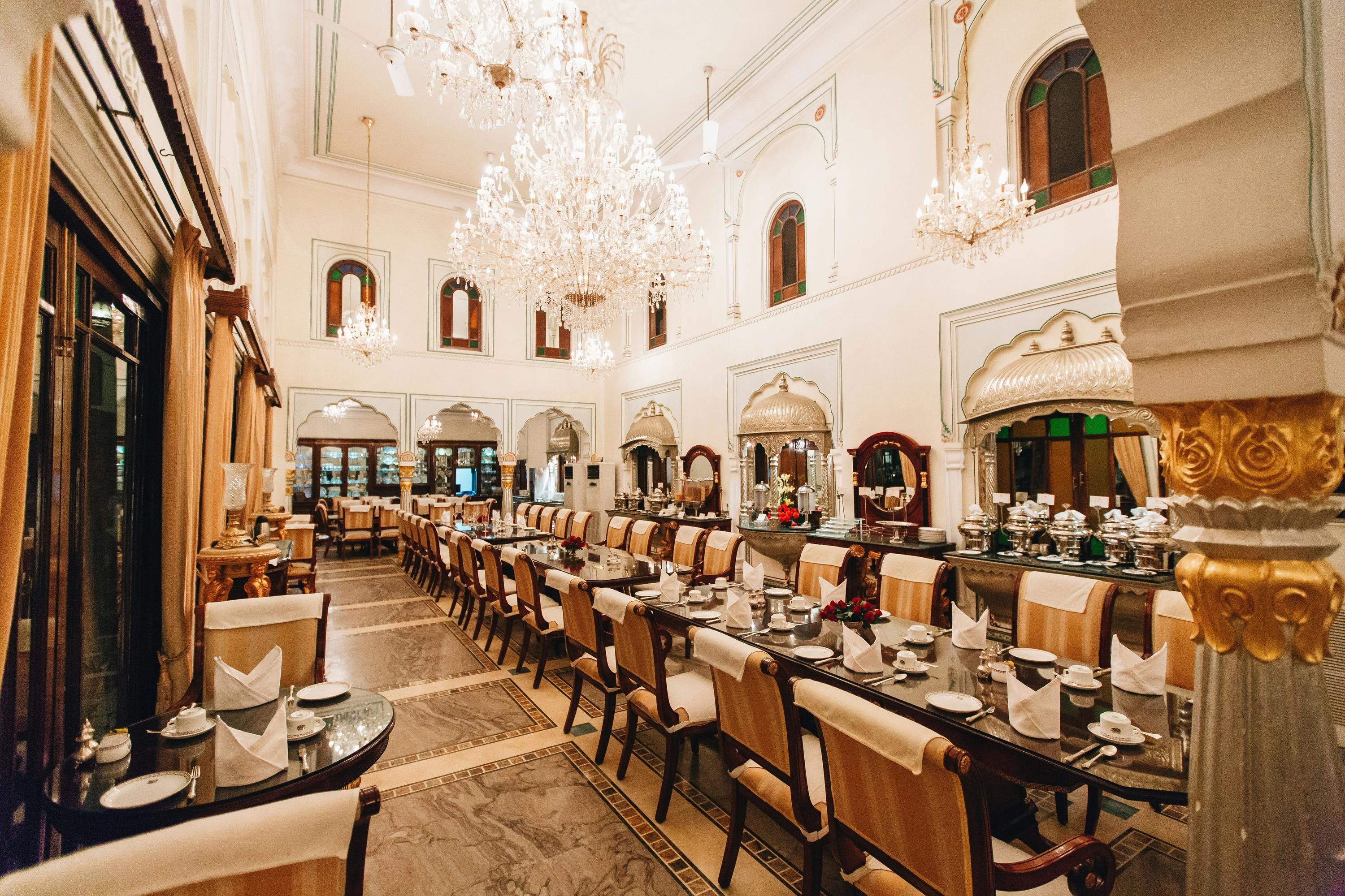 Banquet hall
