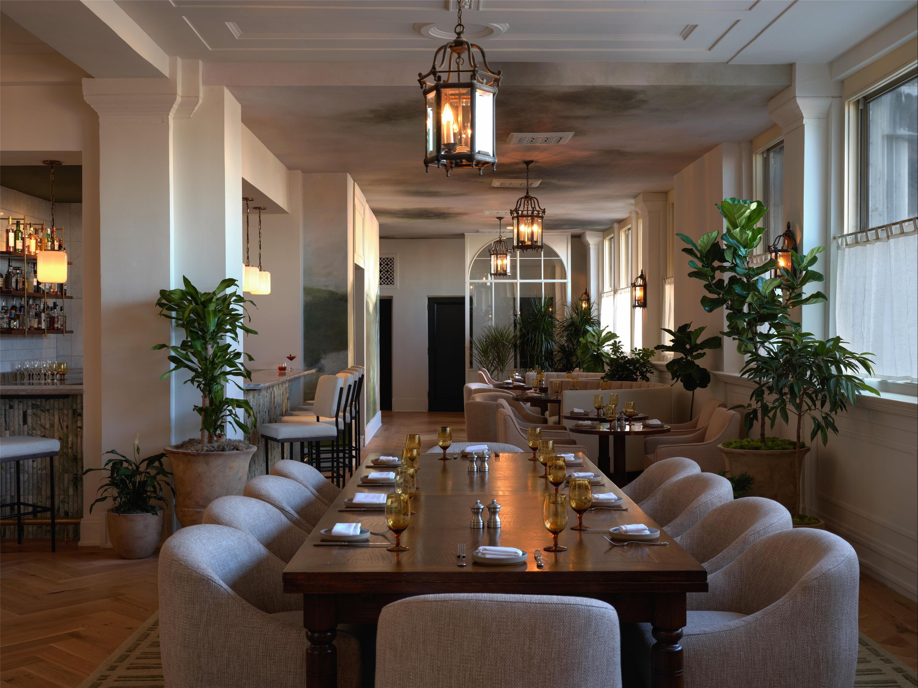 Restaurant Photo