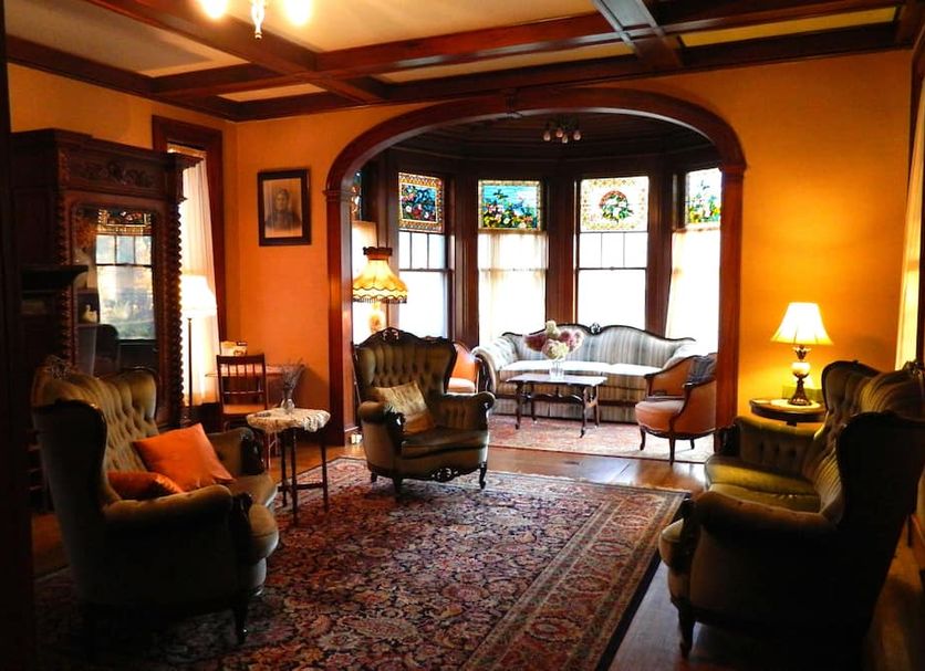 Lounge Photo
