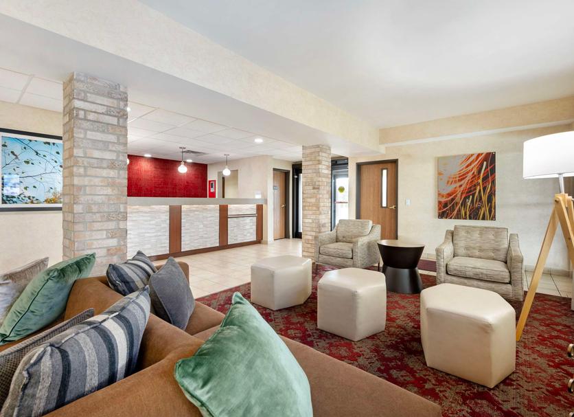 Lounge Photo