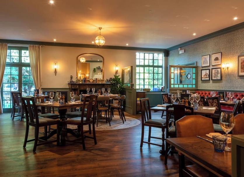 Restaurant Photo