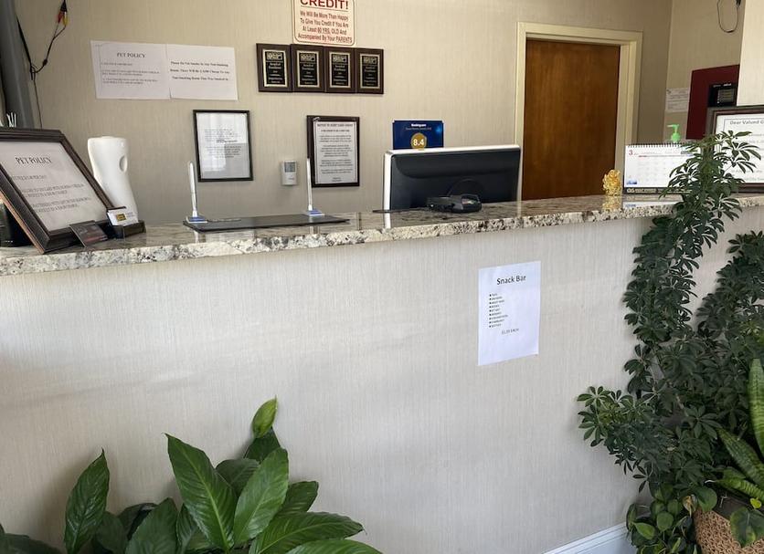 Front desk Photo