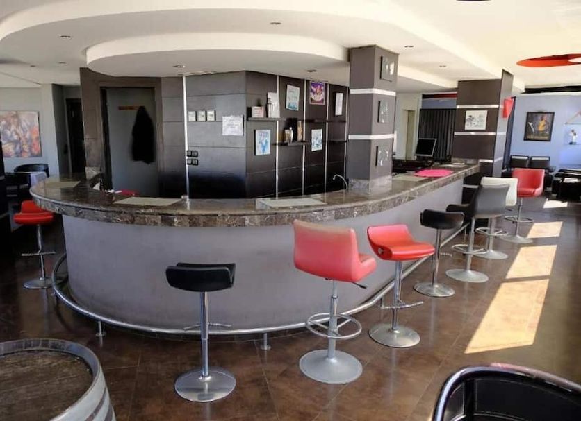 Bar Photo