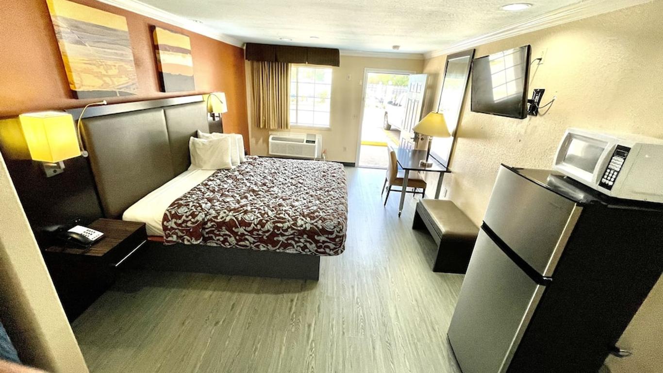 Luxury Inn Liberty