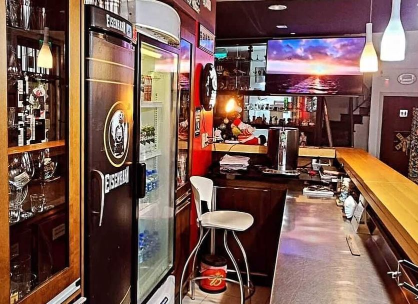 Bar Photo