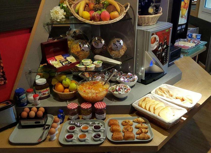 Buffet Photo