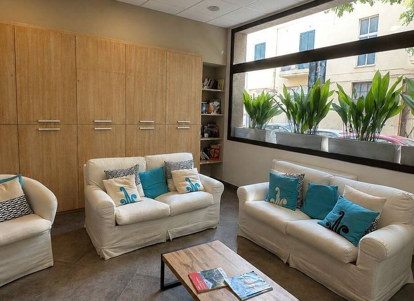 Lounge Photo