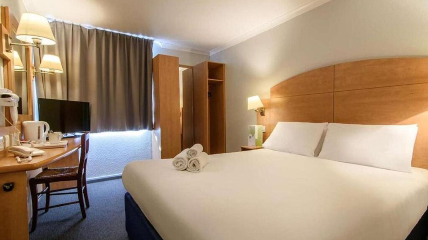 Travelodge Central Queens Dock And Arena