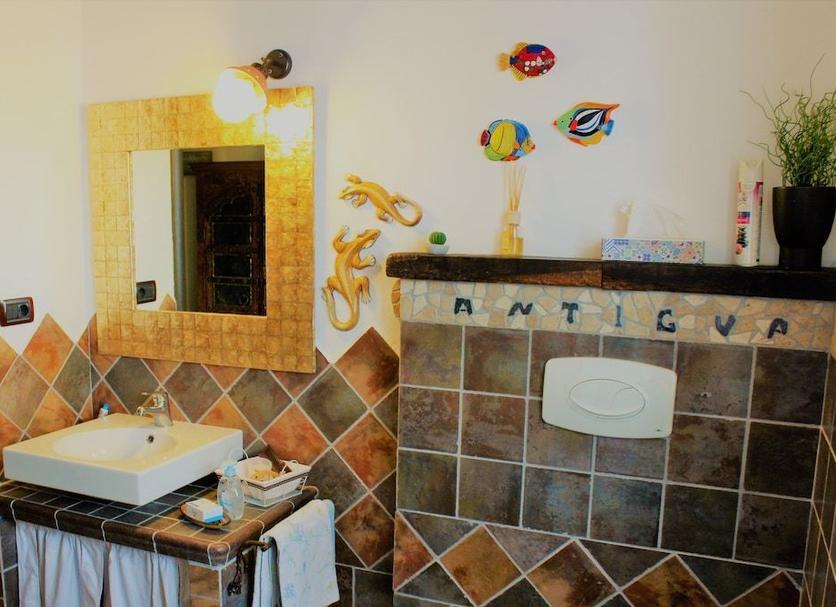 Bathroom Photo
