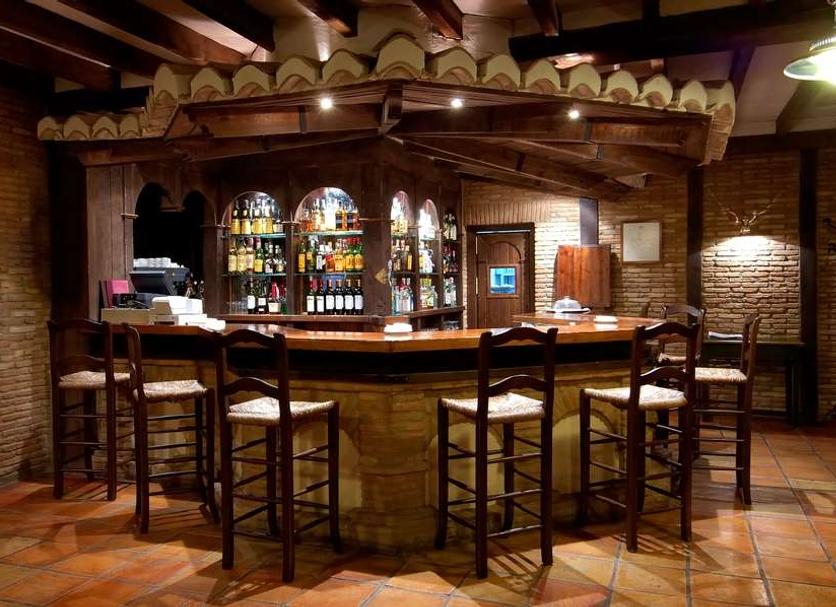 Bar Photo