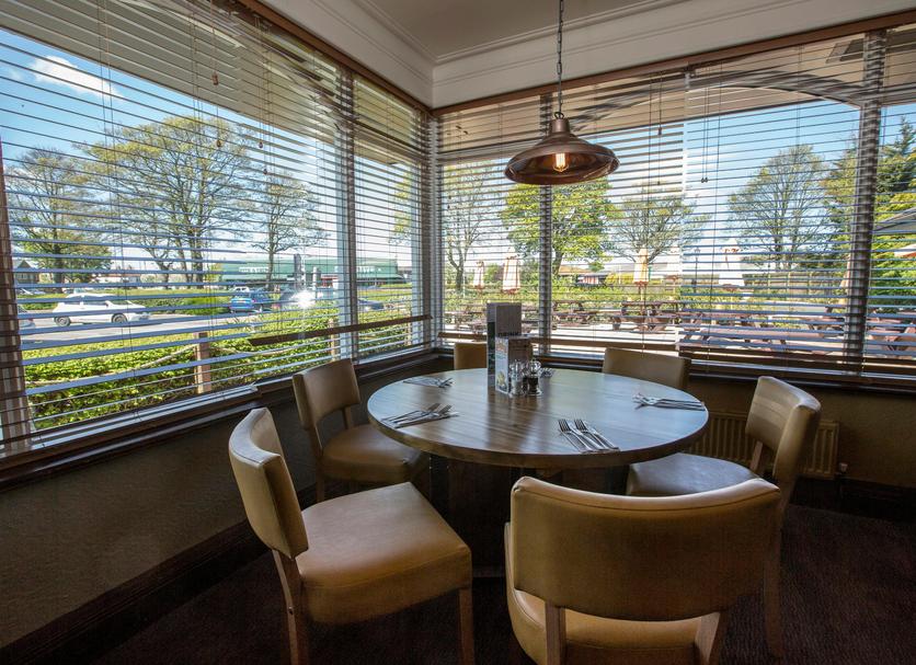 Dining room Photo