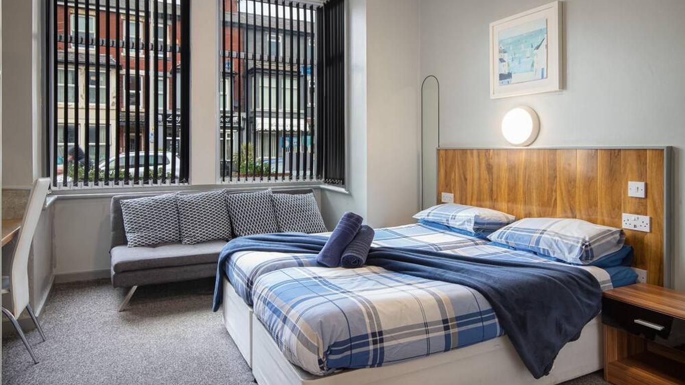 Seaside Suites Superior Family Apartments