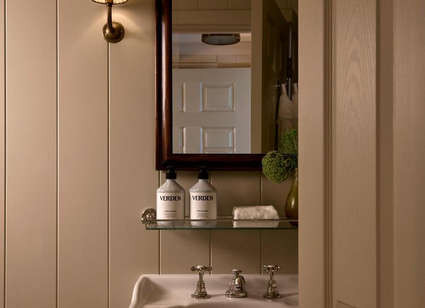 Bathroom Photo