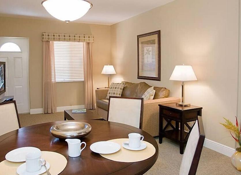 Dining room Photo