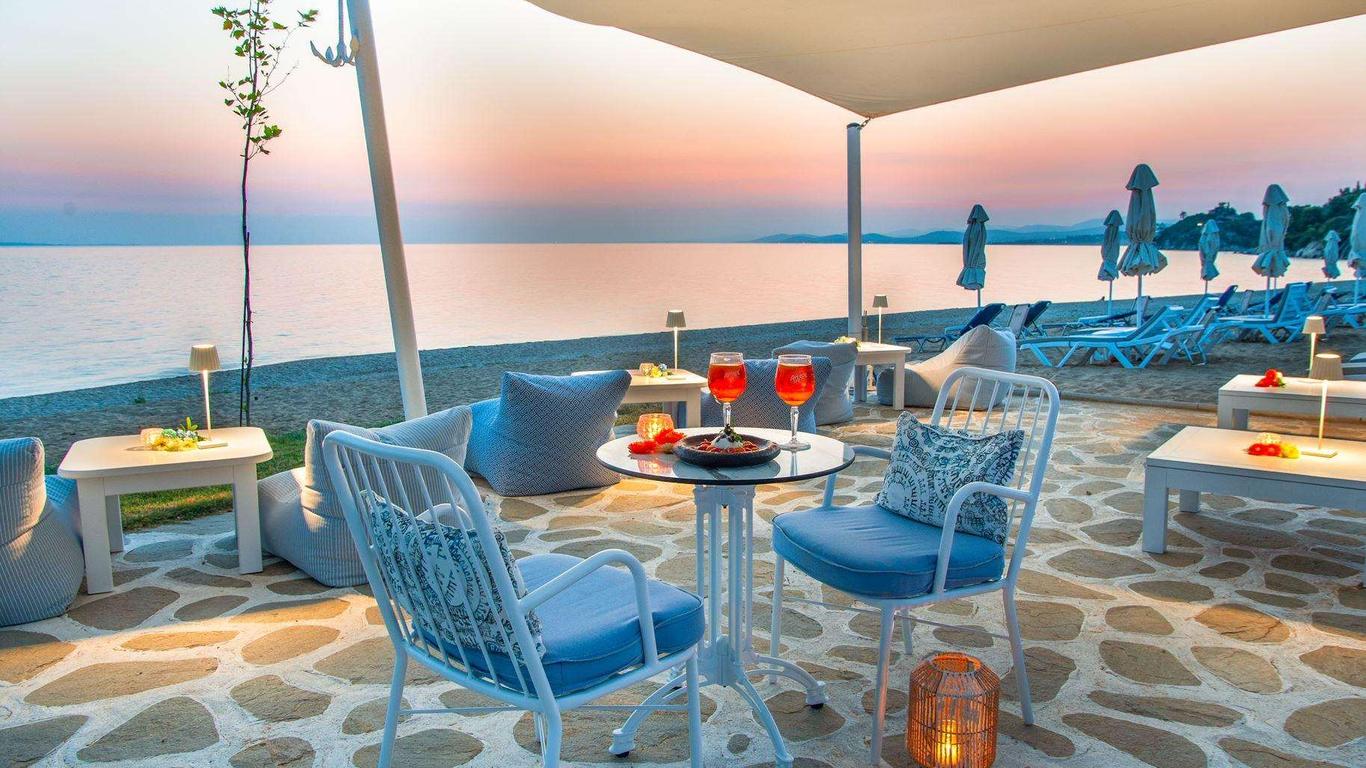 Acrotel Lilyann Boutique Hotel
