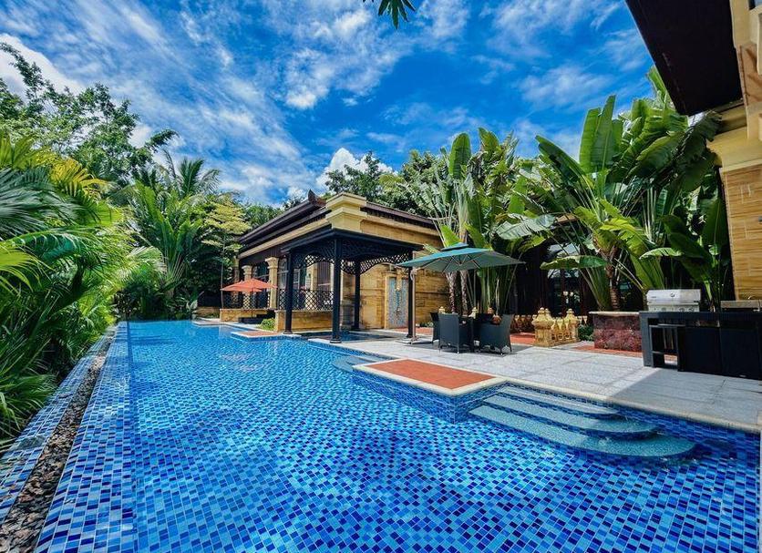Pool Photo