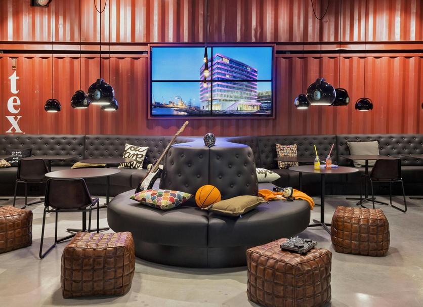 Lounge Photo