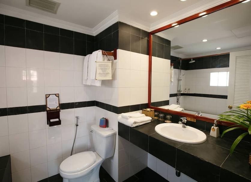 Bathroom Photo