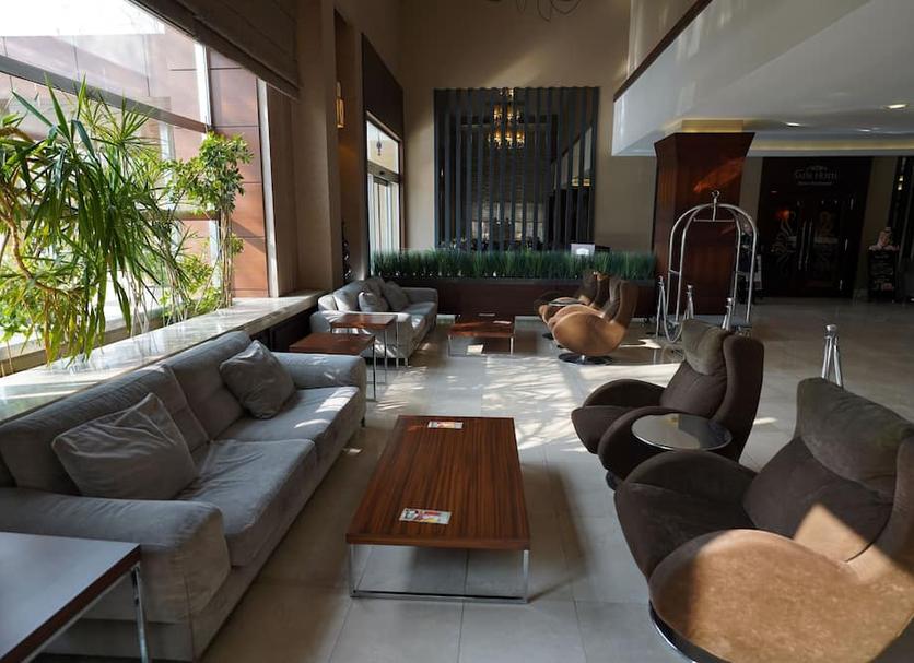 Lounge Photo