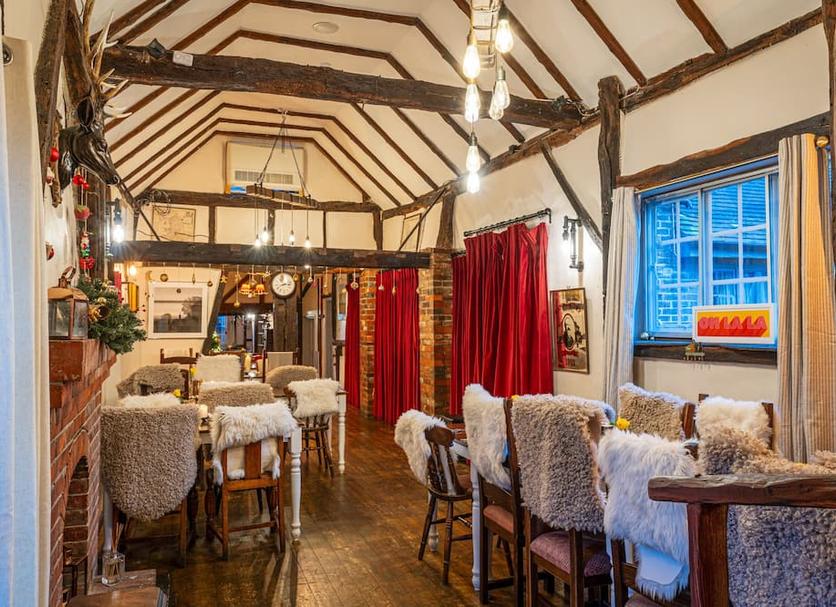 Restaurant Photo