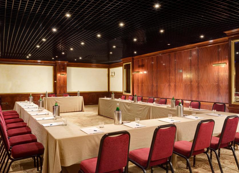 Conference room Photo