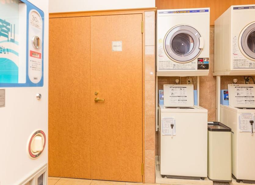 Laundry facility Photo