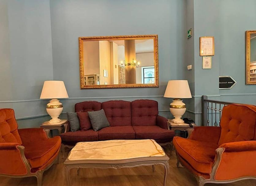 Lounge Photo