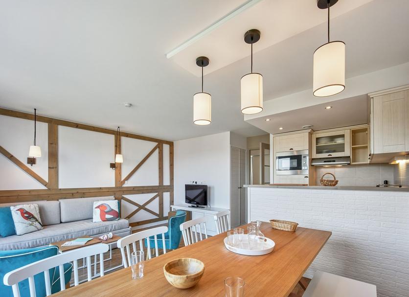 Dining room Photo