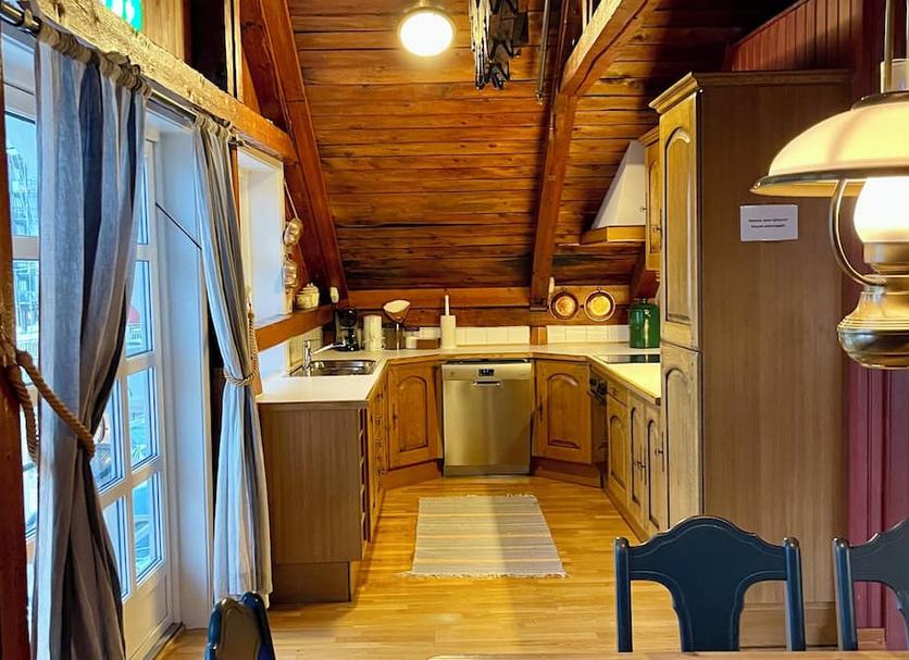 Kitchen Photo