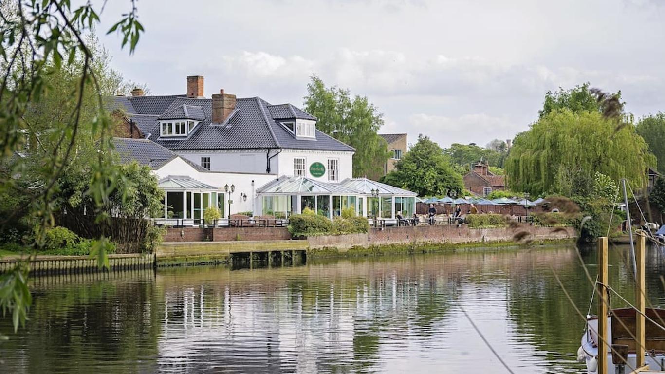 Waveney House Hotel