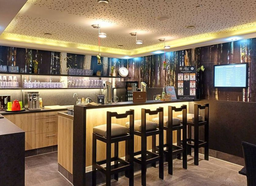 Bar Photo