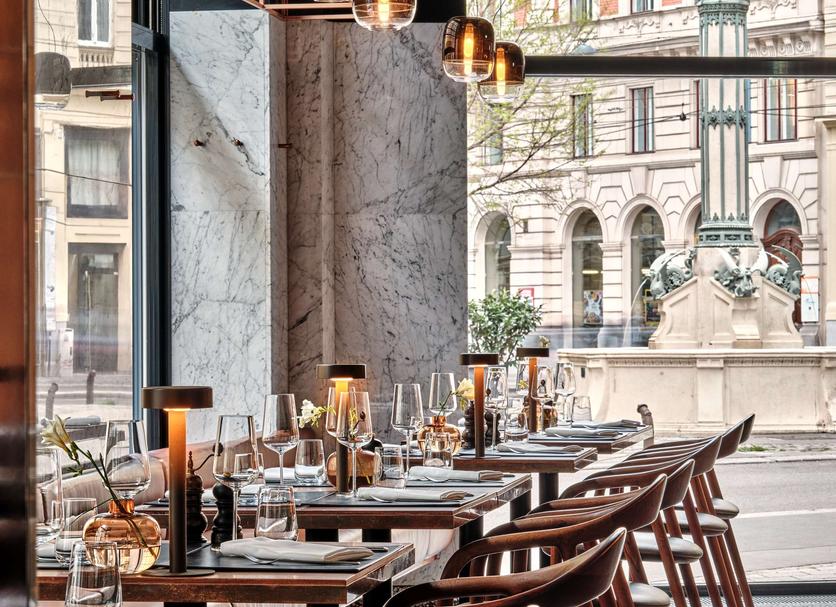 Restaurant Photo