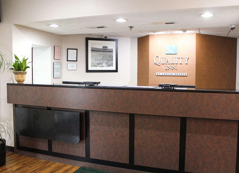 Front desk Photo