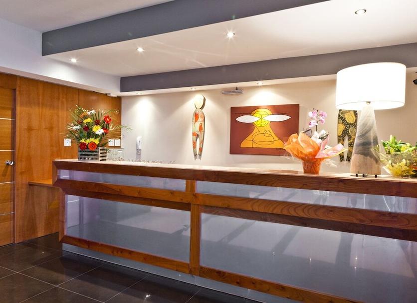 Front desk Photo