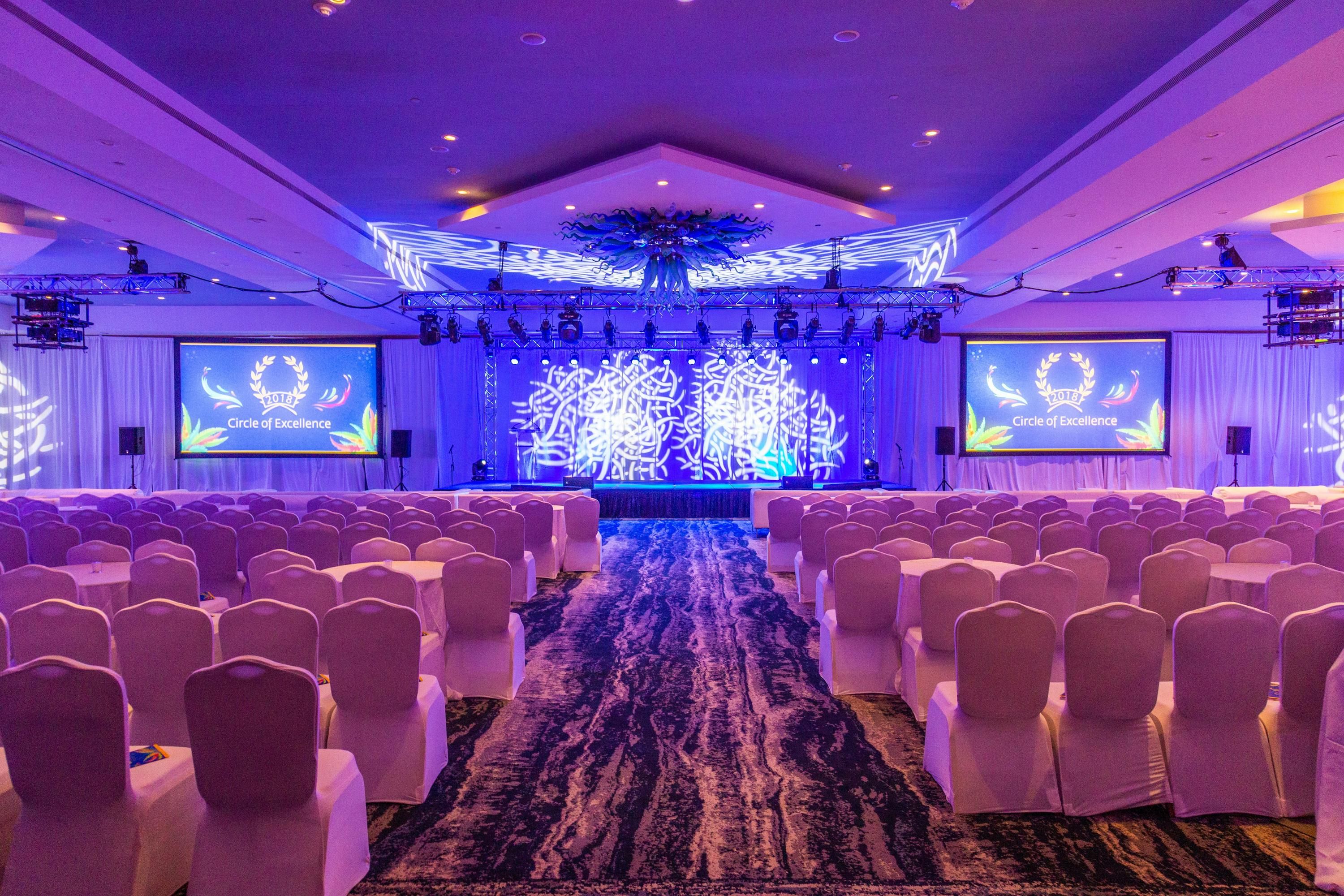 Banquet hall