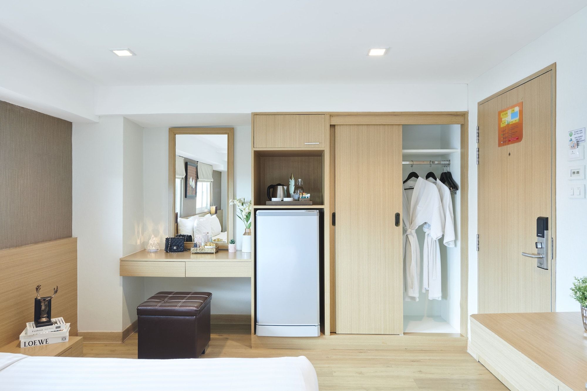 Room amenity