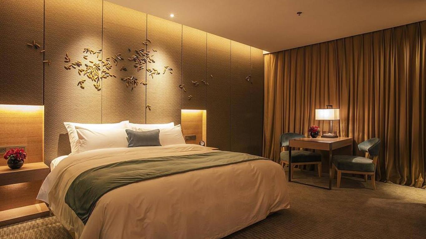 Chongqing Sunshine Continental Grand Hotel