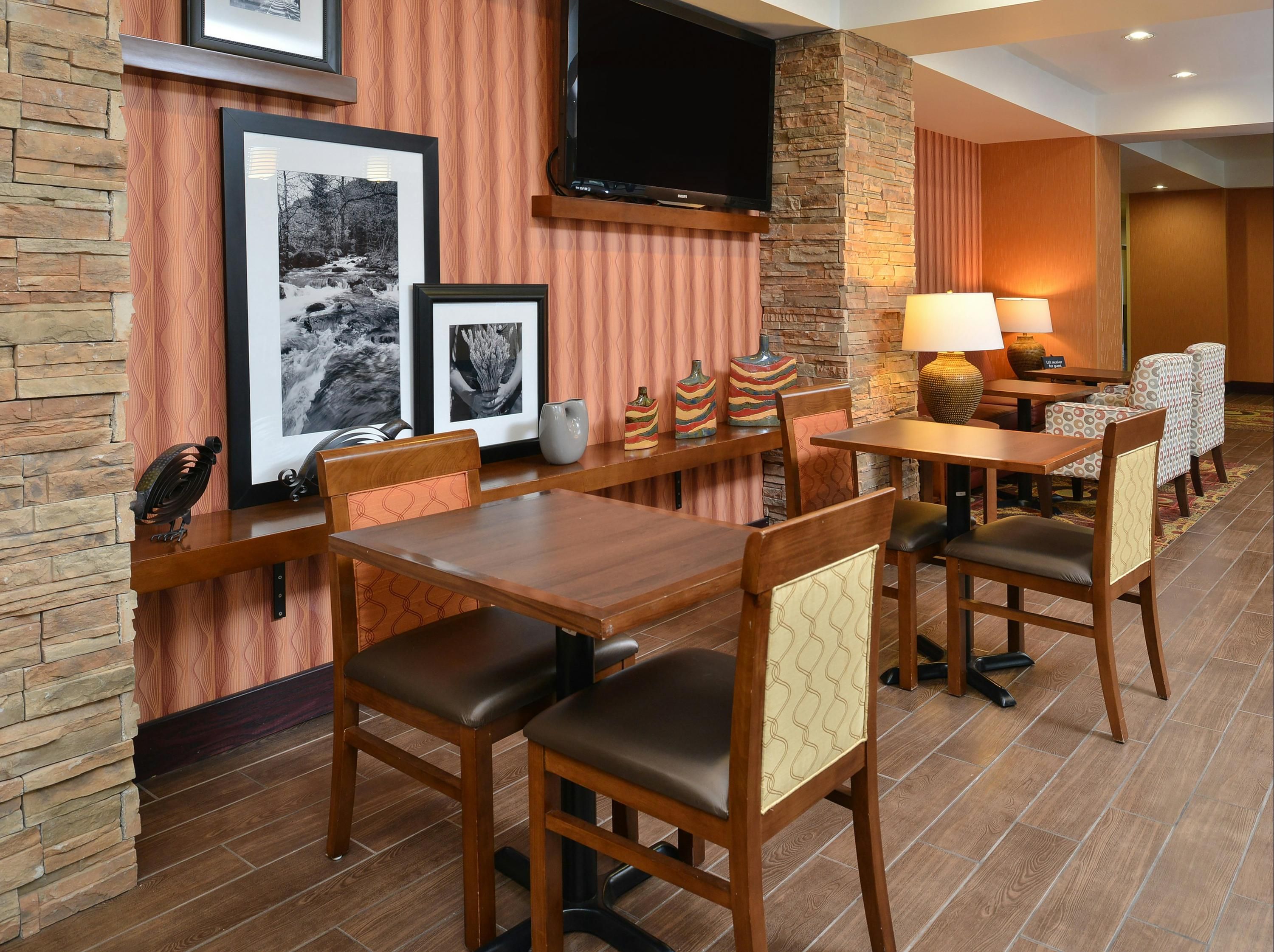 Restaurant Photo
