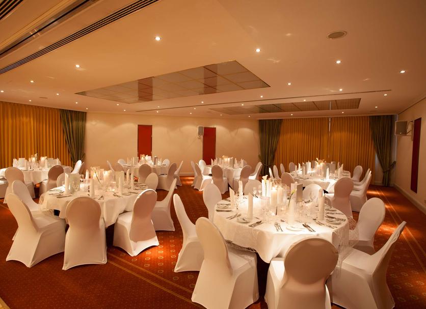 Banquet hall Photo