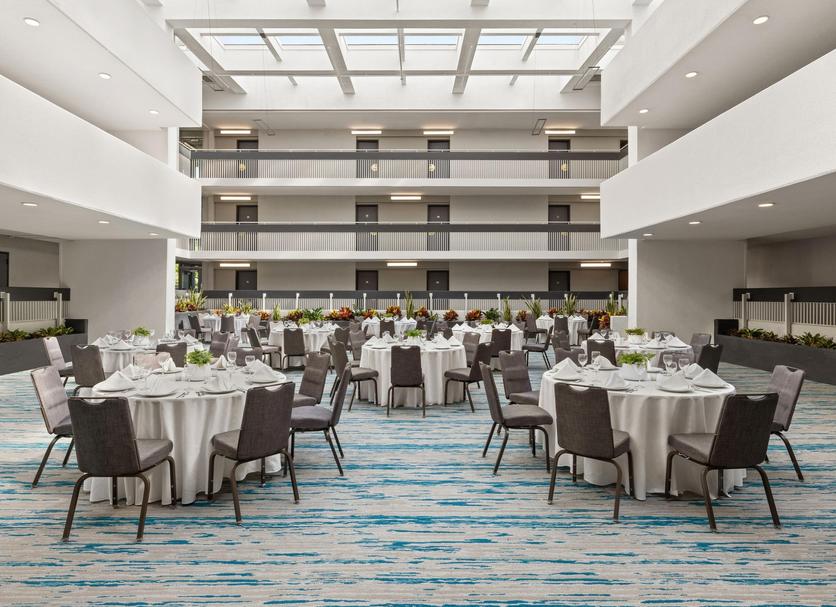 Banquet hall Photo