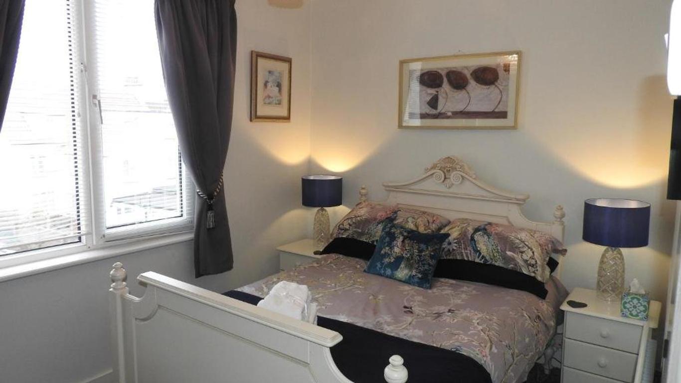 Beaches Guesthouse