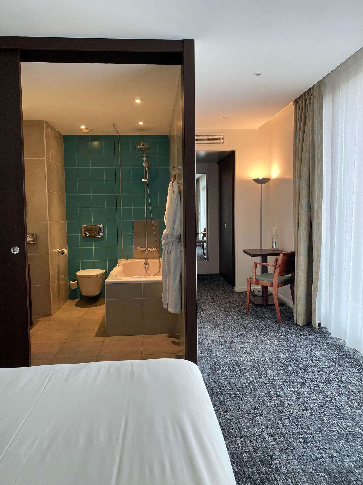 Hotel amenity