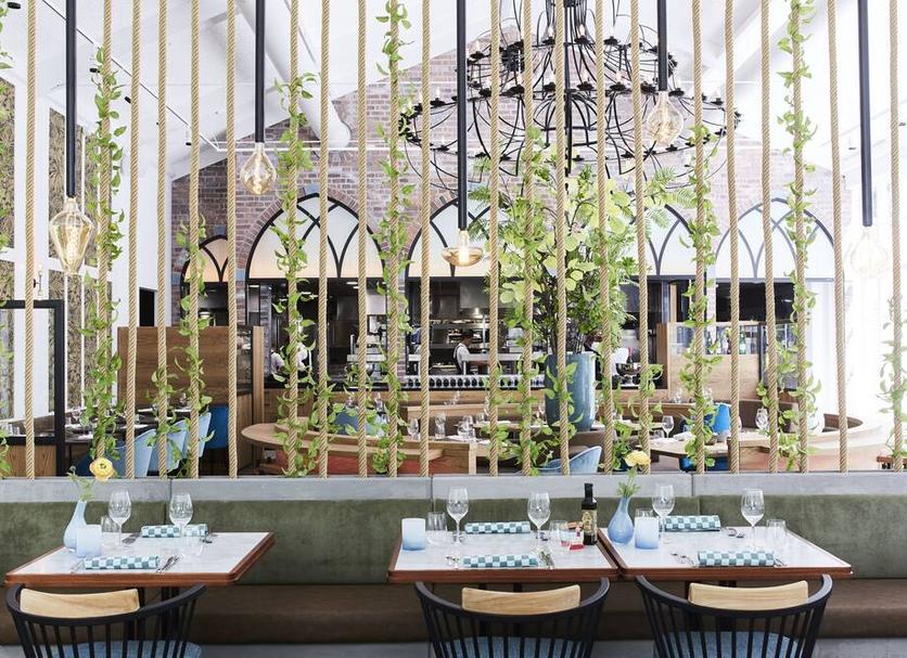 Restaurant Photo