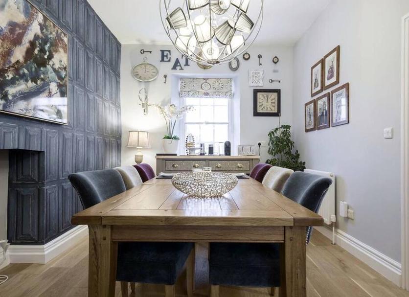 Dining room Photo