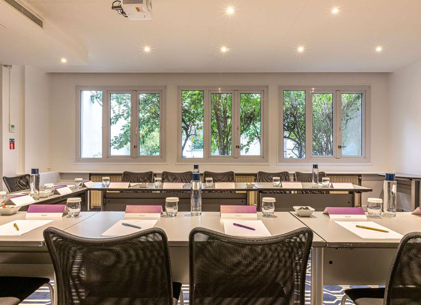Conference room Photo