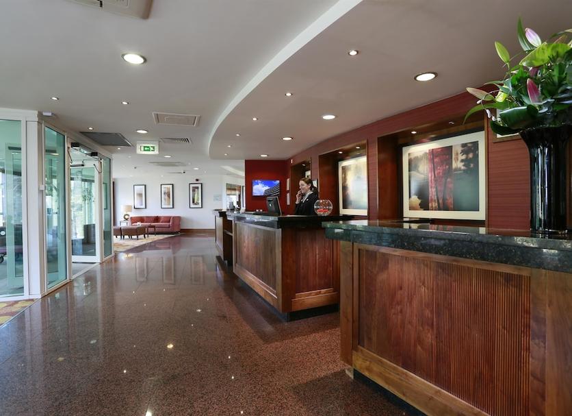Front desk Photo